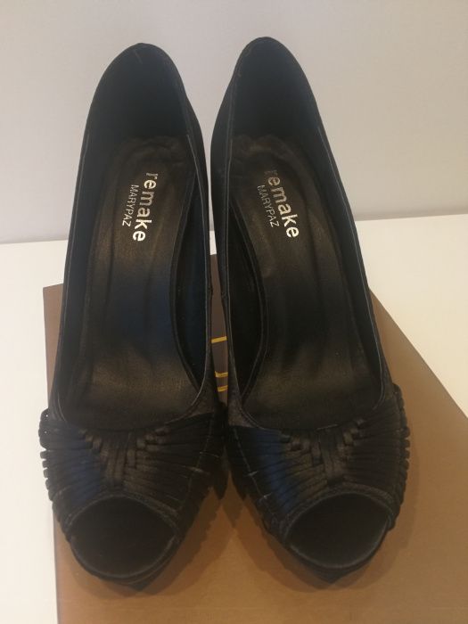 Sapatos cetim Maripaz