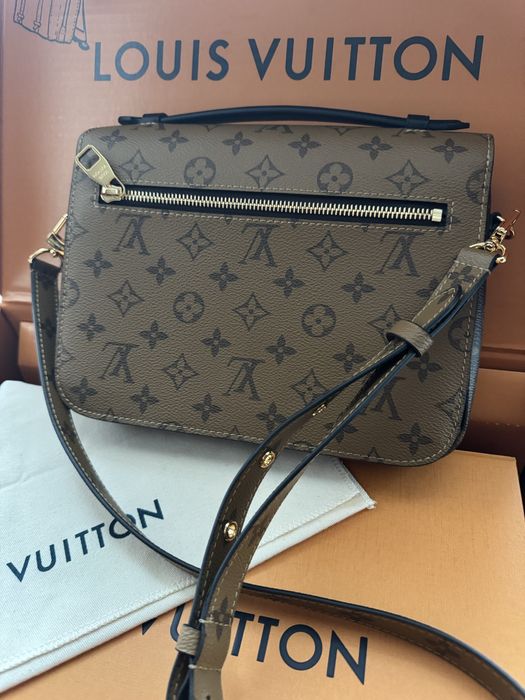 Сумка louis vuitton pochette métis reverse