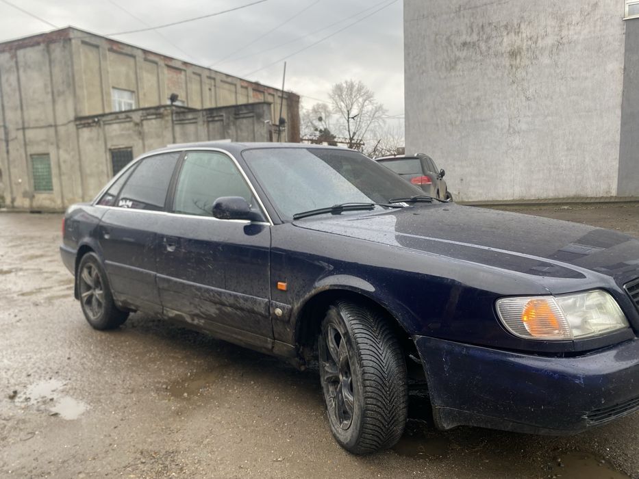 Ауді А6 в хорошому стані