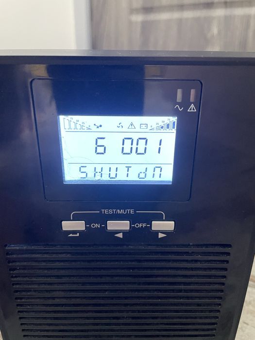 Джерело безперебійного живлення(ДЖБ/ИБП) LogicPower Smart-UPS 2000 Pro