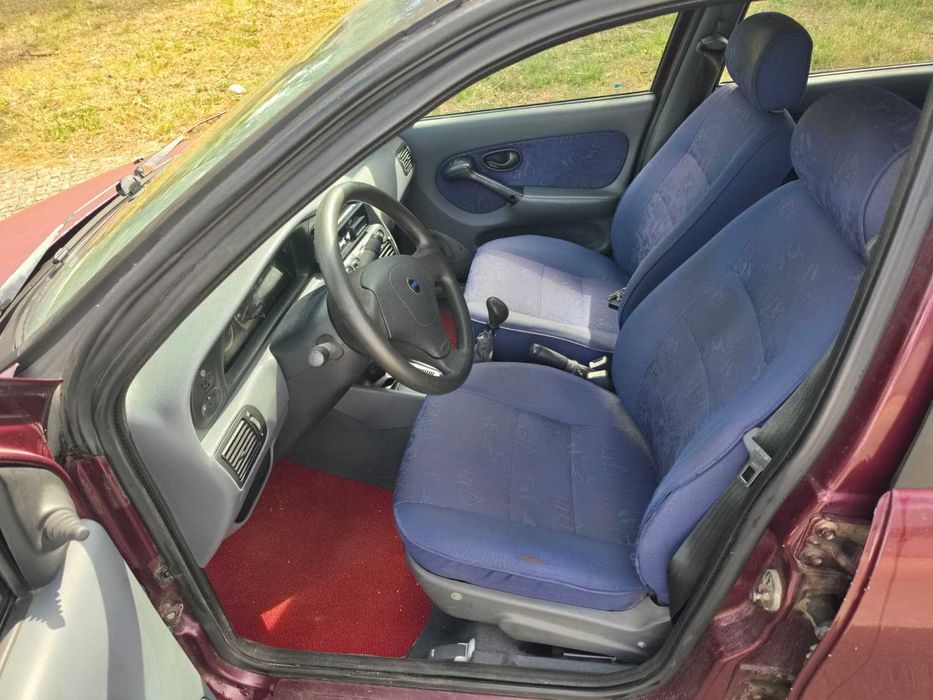 Fiat Palio Weekend 1.2 Gasolina