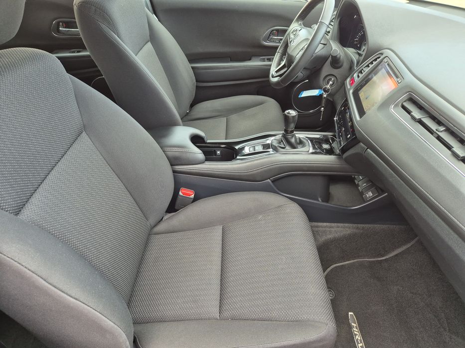 Honda H-RV  benzyna 80 tys km  navi  alu pdc z niemiec oplacone