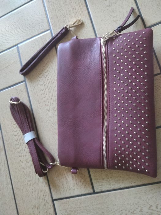 Nowa torebka kopertówka,na długim pasku