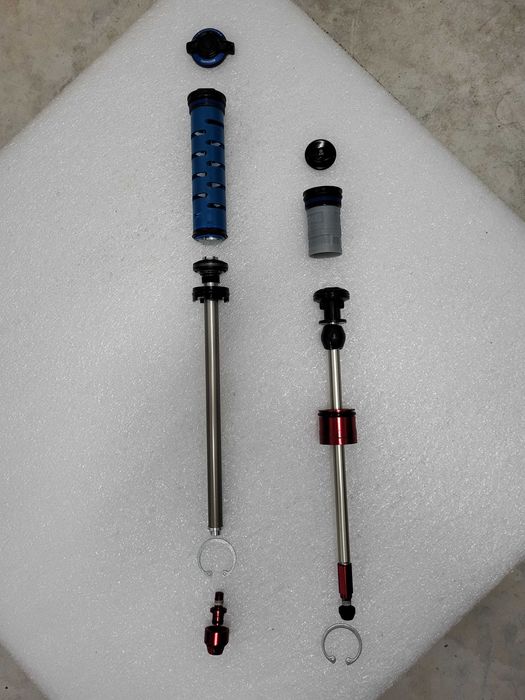 Peças Rockshox - MontionControl + Debon Air 150mm + Chassis Yari/Lyric