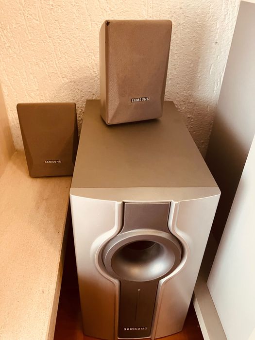 DVD Samsung com sistema de som completo