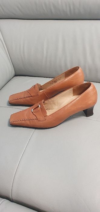 Buty ze skory Gabor 41