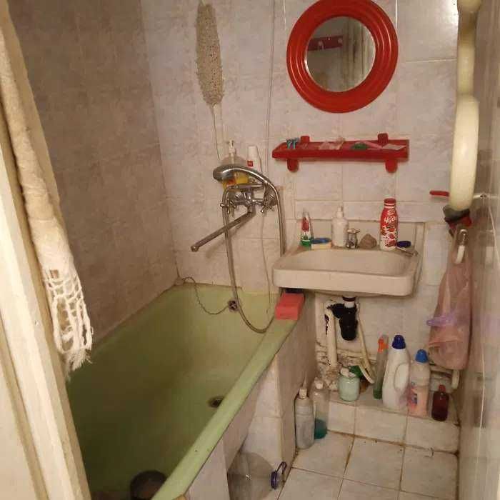 Продам теплую 2-комнатную квартиру, 47м2, тихий двор,улица Бучмы 50 DS