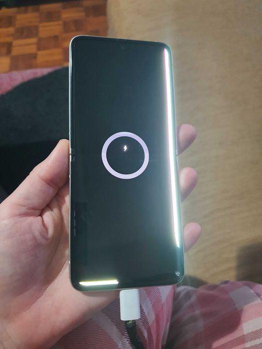 Samsung Galaxy Z Flip 3/5G com ecrã partido