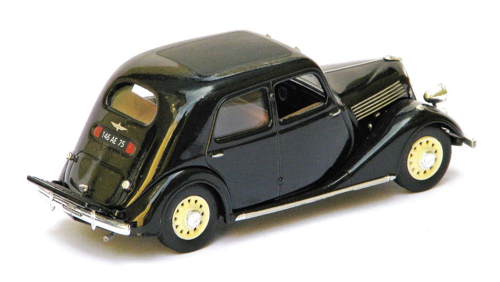 Conjunto Renault Ile Séguin Celta4, 4 cv, R4L, Norev 1/43
