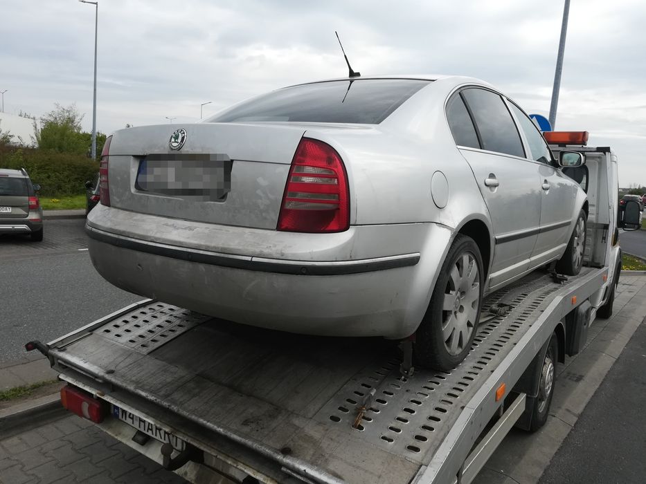 Skoda superb 1 cała na części 2.5 V6 TDI automat lakier 9102