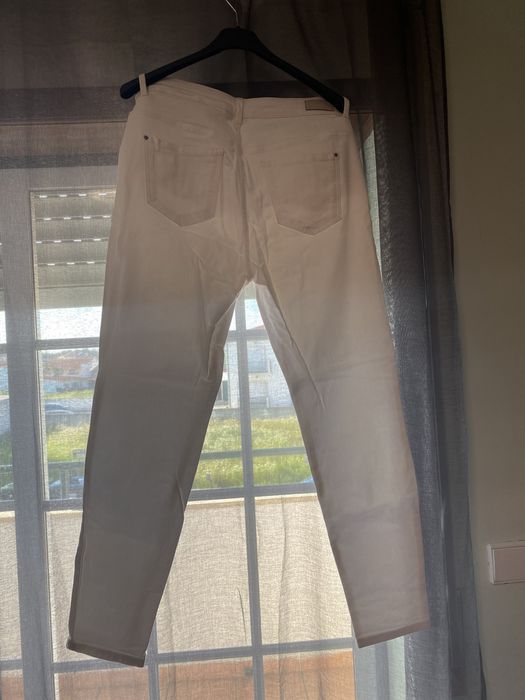 calças de ganga brancas