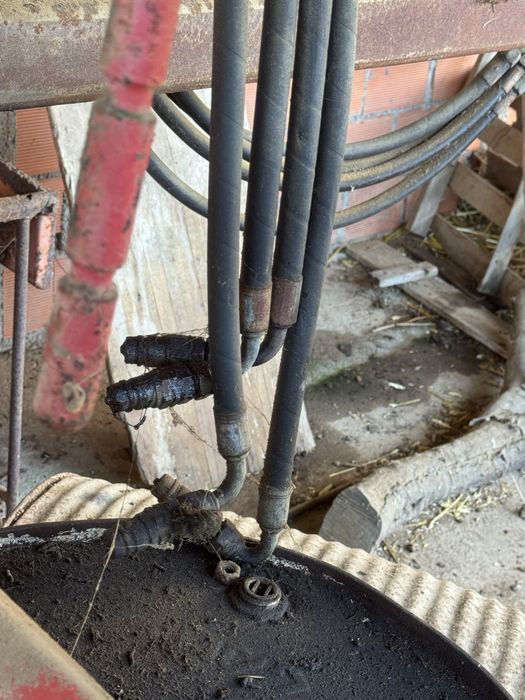 Carregador frontal herculano