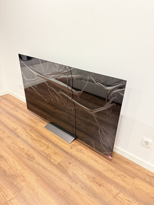 Tv Oled evo 65 polegadas 2024 danificada