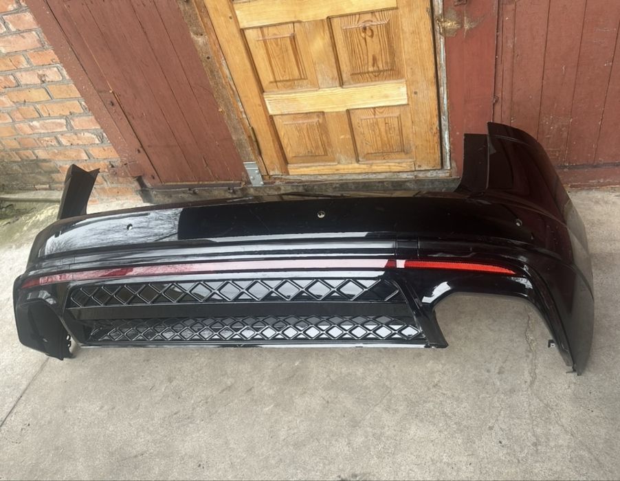 Бампер задній Touareg R-line CR