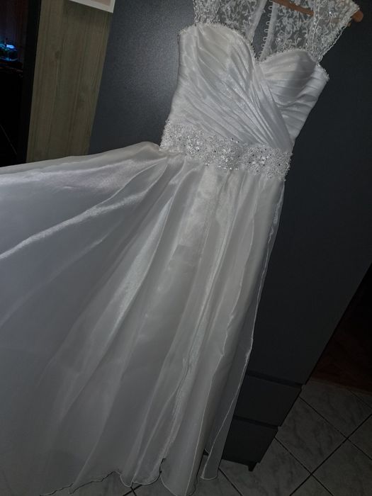 Piękna sukienka slubna S