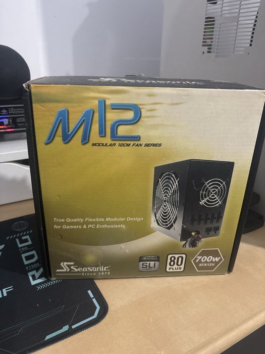 Fontes Seasonic 700w & Corsair CX750F 750w
