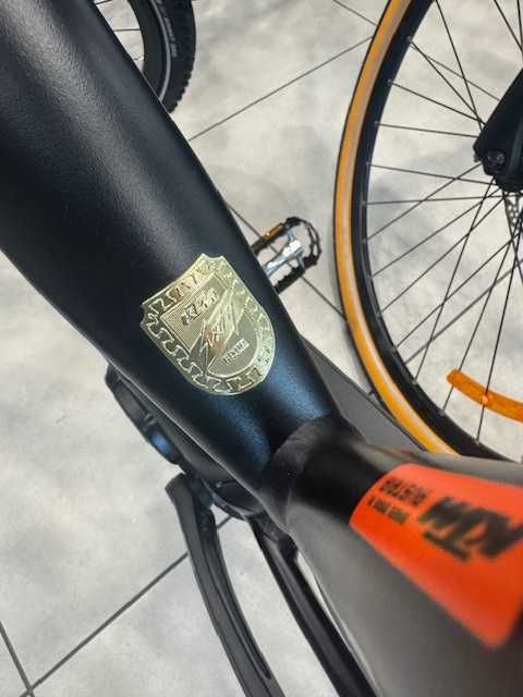 Rower elektryczny KTM MACINA SPORT CX 750 LTD64 Bosch CX4 -  Śląsk
