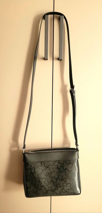 Torebka na ramię czarna  TOUS