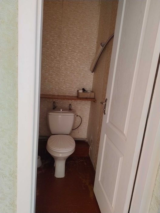 Продається 3к чешка на Вишеньці