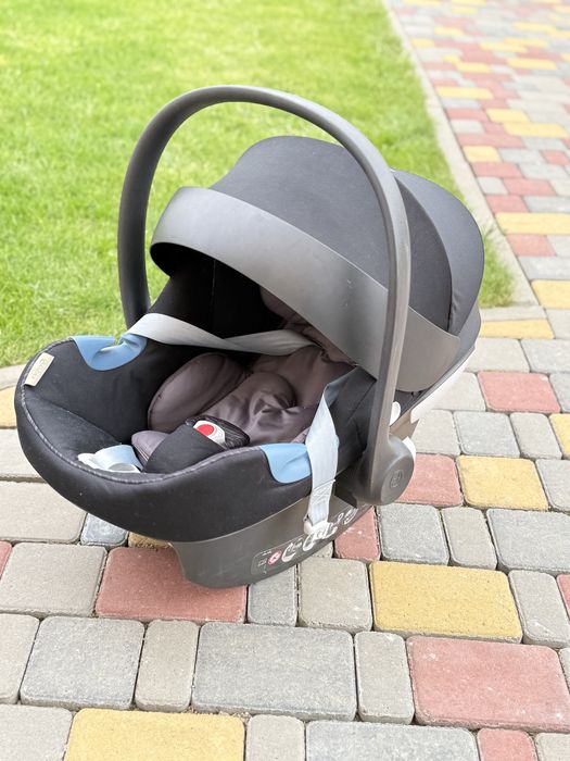 Cybex Aton M i-Size
