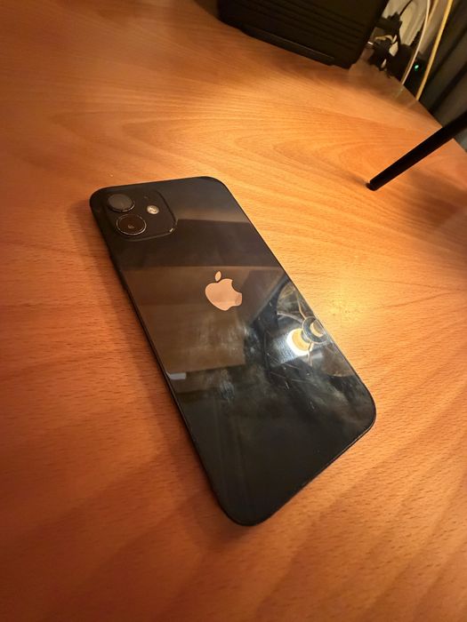 iPhone 12 64GB | Like New | Case Offer64738043689859123