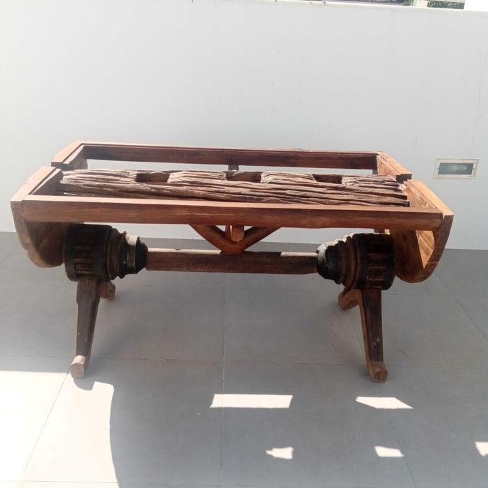 Mesa madeira maciça