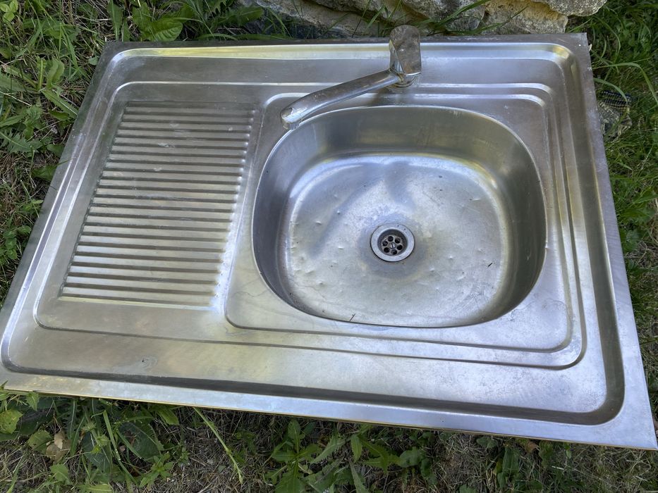 Умивальник нержавіючий