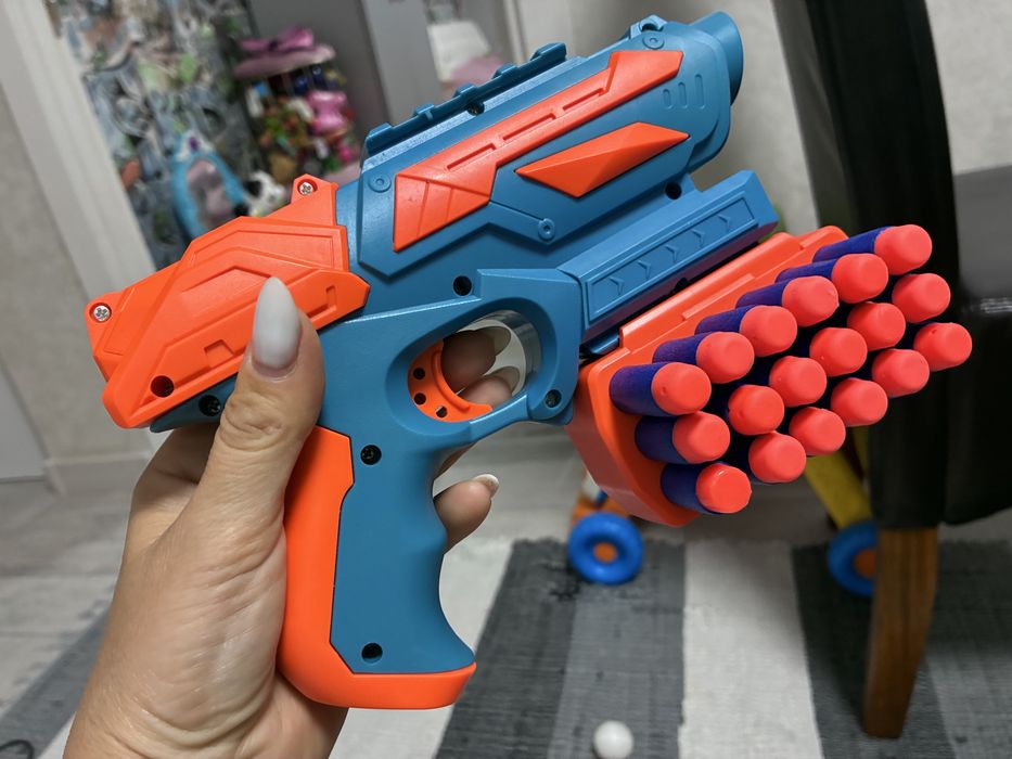Бластер Nerf, пістолет