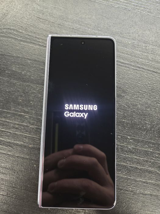 Samsung Galaxy Z Fold 5 256GB Ice Blue – Bom estado, desbloqueado