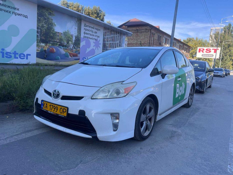 Робота в таксі на відсоток. Виплати щодня!