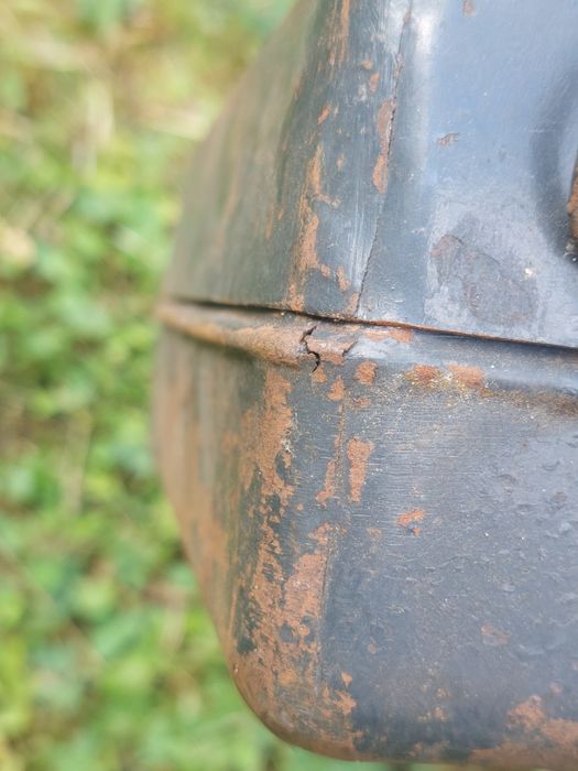 Stara apteczka samochodowa PRL