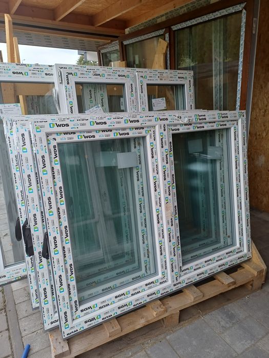 Okno PCV 145x110 białe trzyszybowe