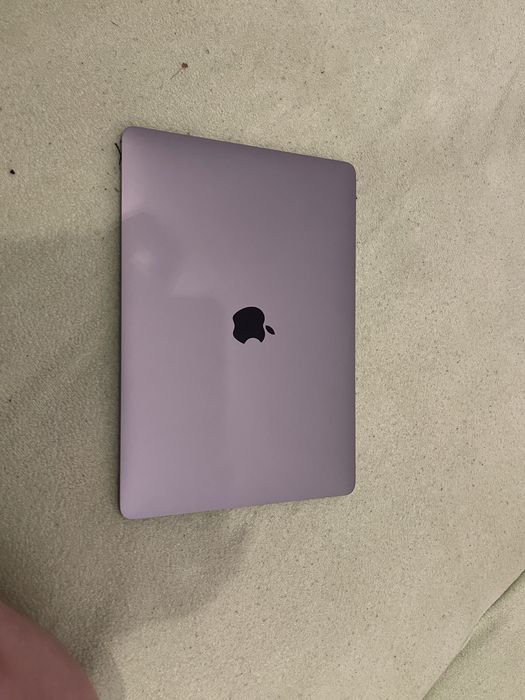 Macbook pro 2017 i5