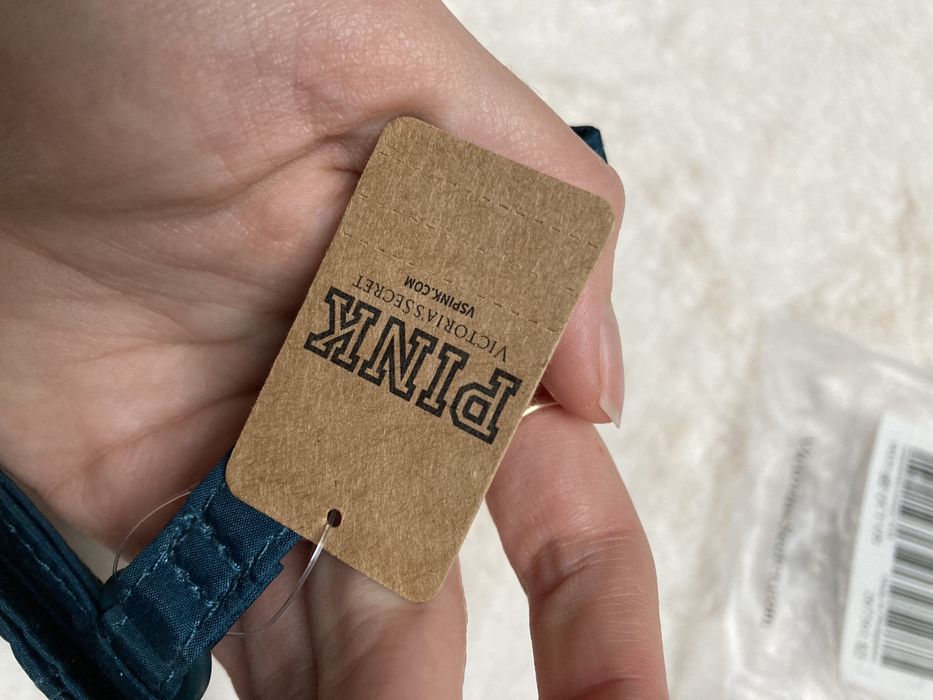 Portfel na karty klucze drobne Victoria’s Secret