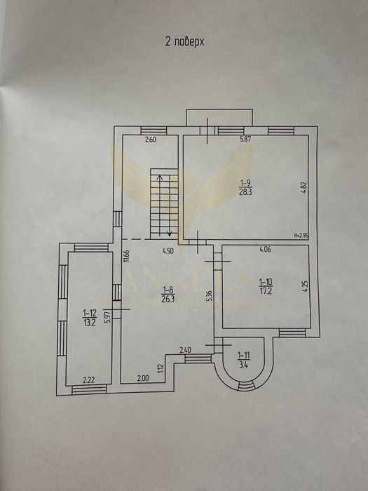 Продаж двоповерхового будинку із трьома гаражами та -1 поверхом