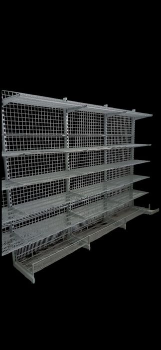 Regaly póki sklepowe