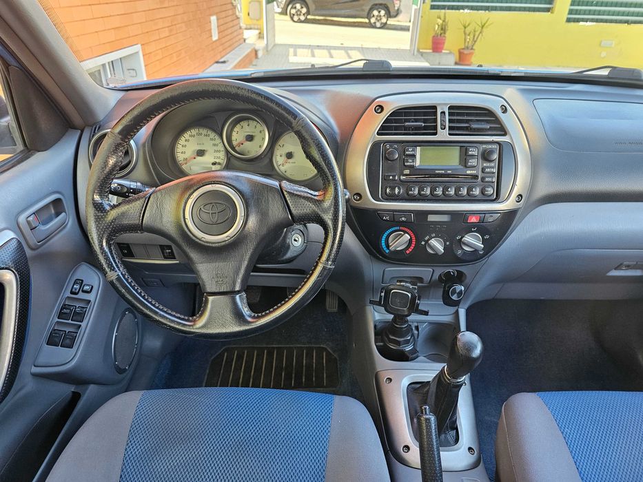 Toyota RAV4 2.0 4x4 150cv Gasolina