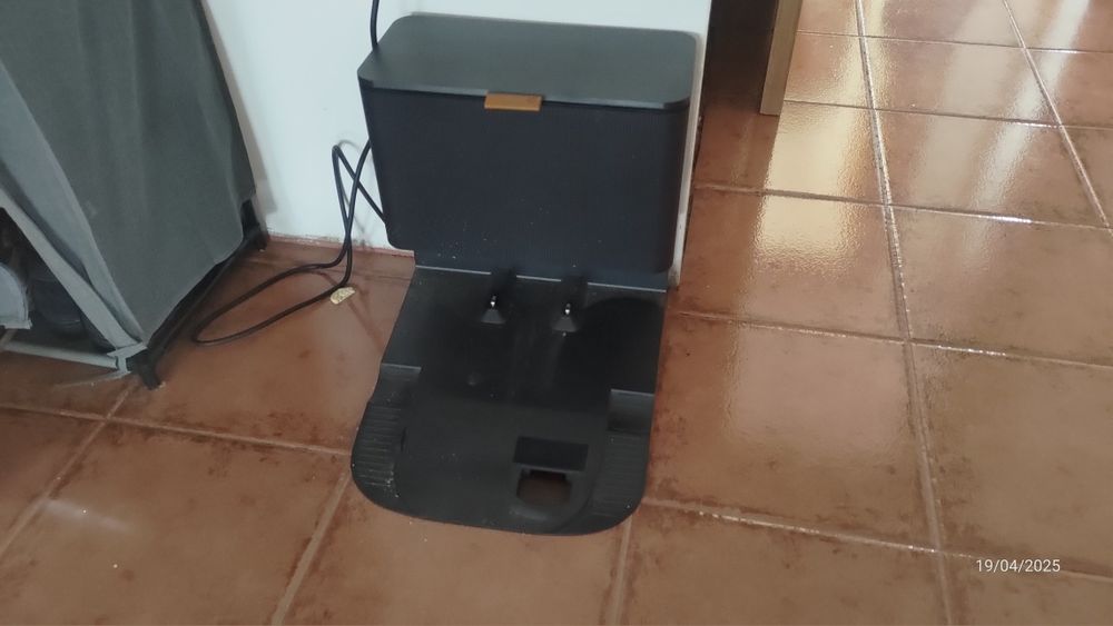 iRobot Roomba J7+ Aspirador Smart