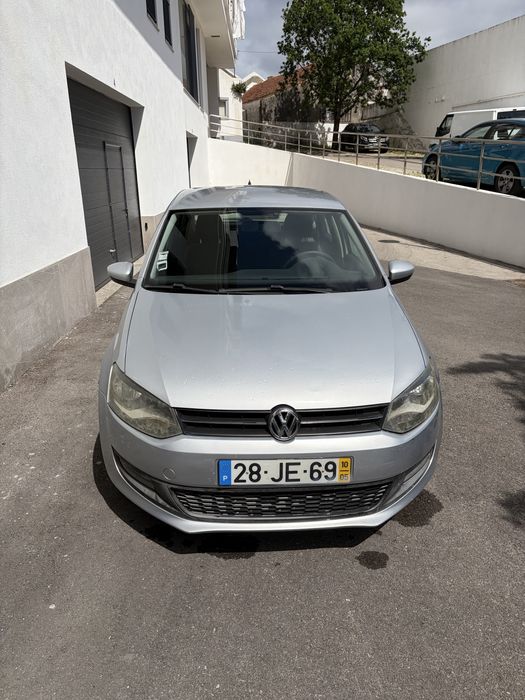 VW Polo 1.2 Comfortline 2010 | 140.000 km | Económico e Fiável