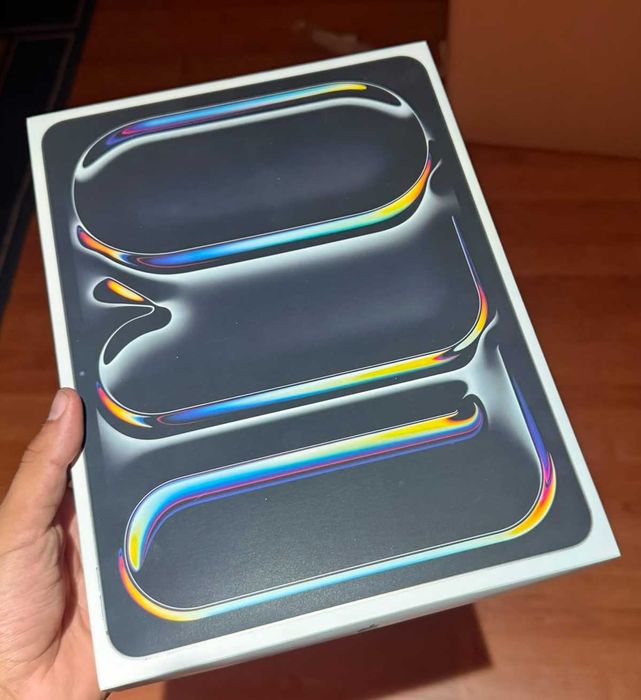 APPLE iPad Pro M4 13" 256 GB Wi-Fi – Space Black | Como Novo | Bateria 100%