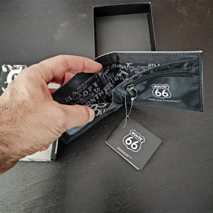 Carteira homem Router 66 nova a estrear
