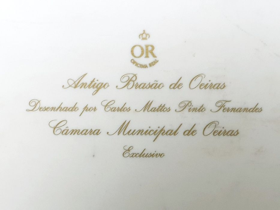 Tinteiro em porcelana OR- antigo brasão da Câmara Municipal de Oeiras