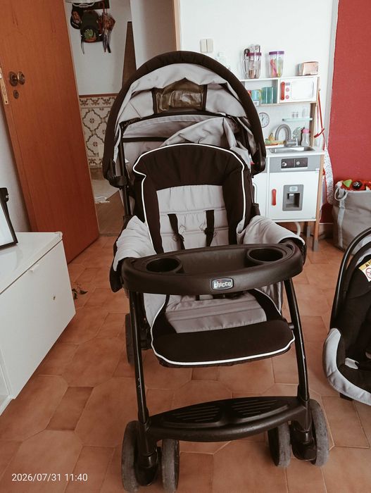 Carrinho de bebé 2 em 1