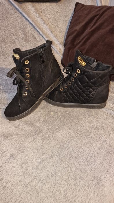 Botki 41 granatowe na koturnie