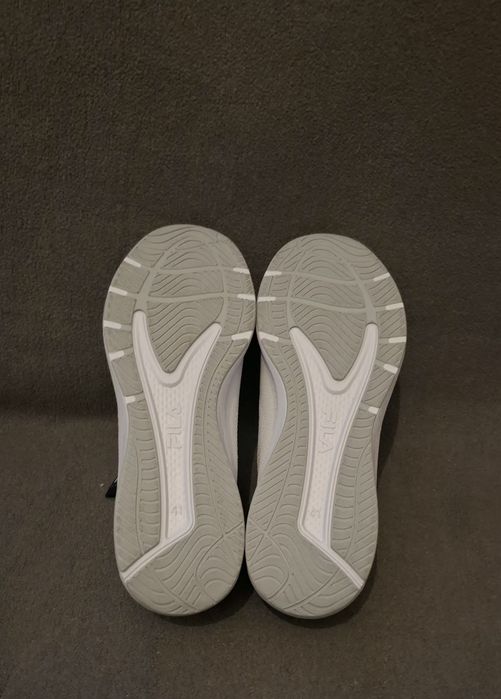 Nowe buty Fila roz.41