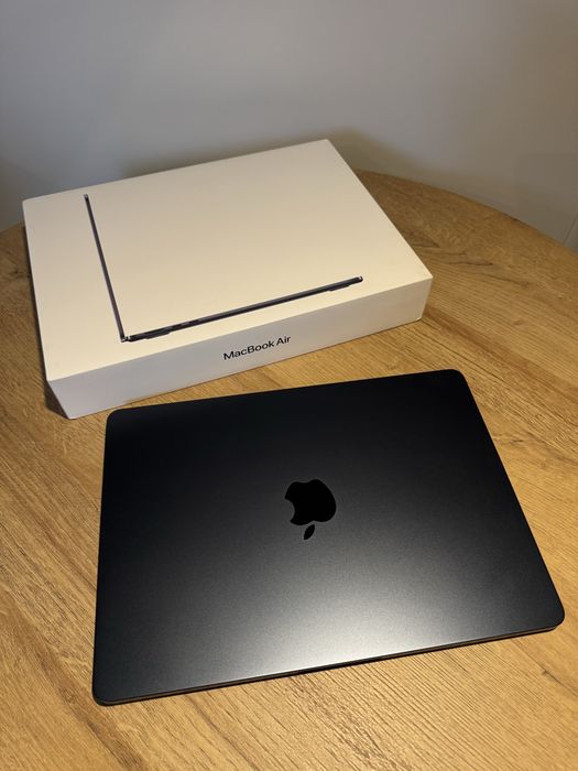 Macbook Air m4 północ
