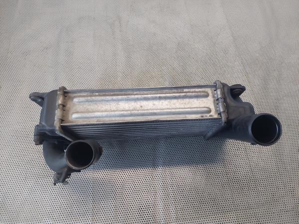 Radiador do intercooler TOYOTA Auris Hatchback (_E15_)
