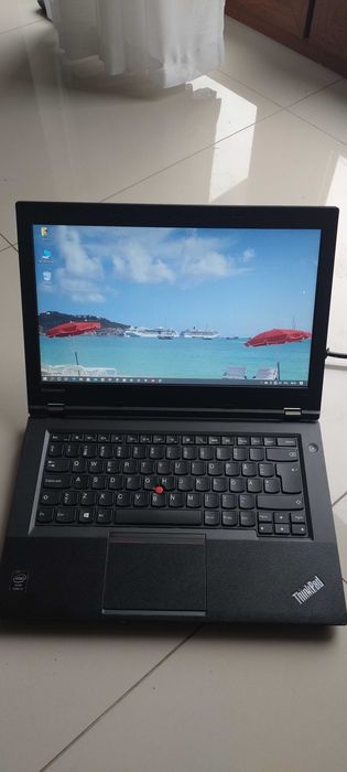 12 laptopów Lenovo, Acer, Asus, HP, możliwa zamiana