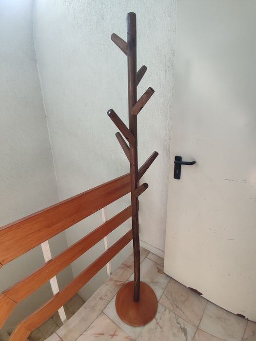 Cabide de pé em madeira maciça 179 cm altura