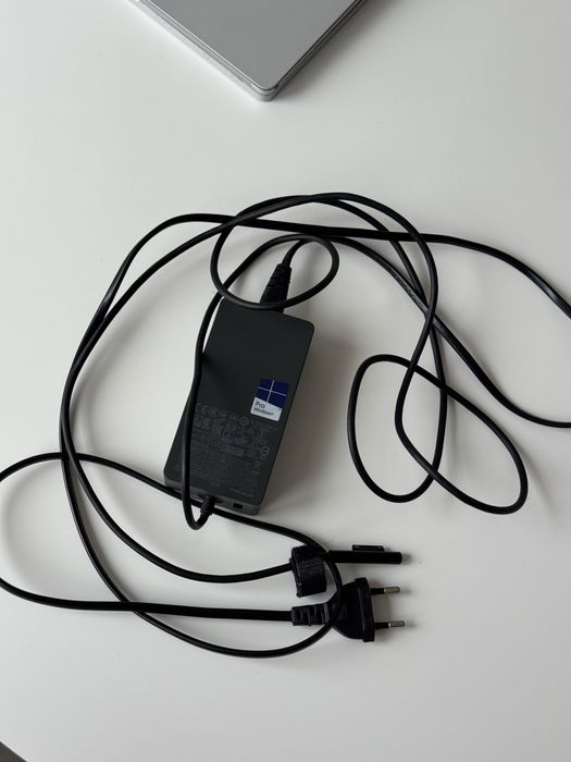 Microsoft Surface Book 3 – 13.5” | Intel i7 | 32GB RAM | 512GB SSD